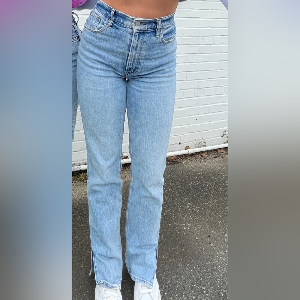 Abercrombie Ultra High Rise 90s straight jeans